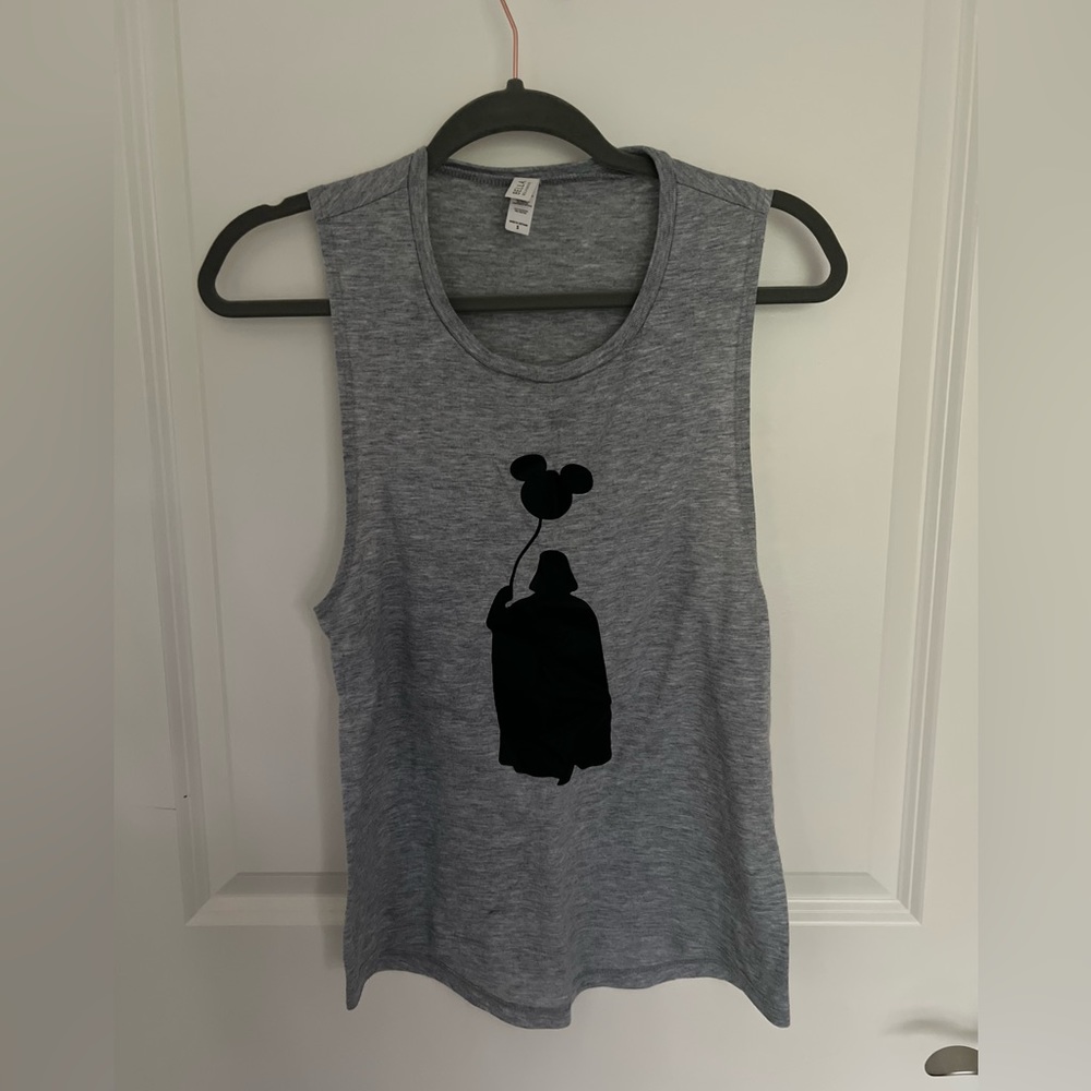 Darth Vader Disney balloon tank